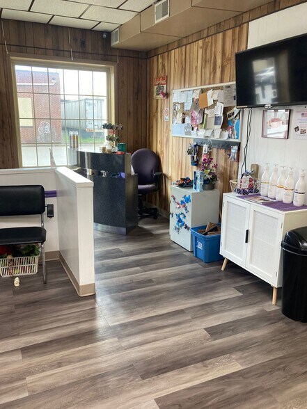 More Photos Of 130 E O'Hara St, Mc Donald Freestanding For Sale