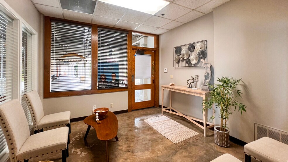 More Photos Of 91 Gregory Ln, Pleasant Hill Medical For Sale