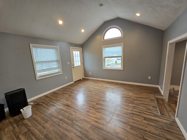 More Photos Of 396 Winthrop St, Taunton Loft Creative Space For Sale