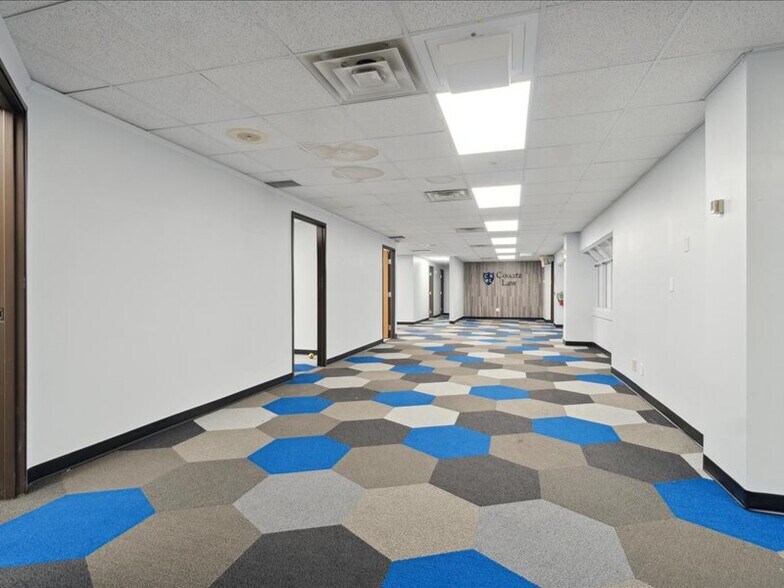 More Photos Of 1100 W Saginaw St, Lansing Medical For Sale