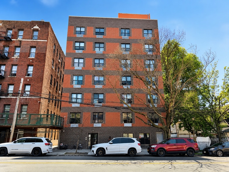 Primary Photo Of 772 E 182nd St, Bronx Apartments For Sale
