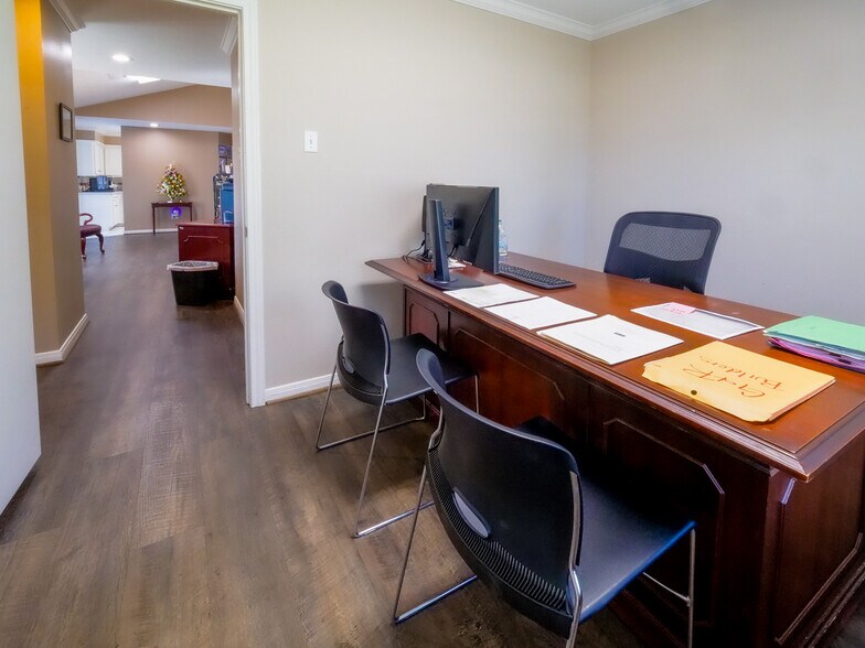 More Photos Of 5122 FM 1488 Rd, Magnolia Office Residential For Sale