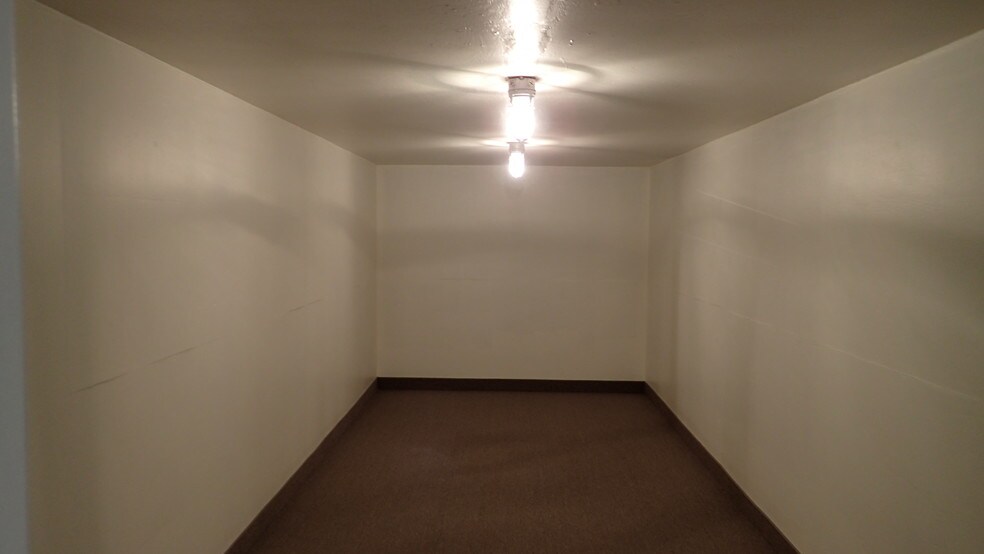 More Photos Of 1733 Washington Blvd, Easton Office For Sale
