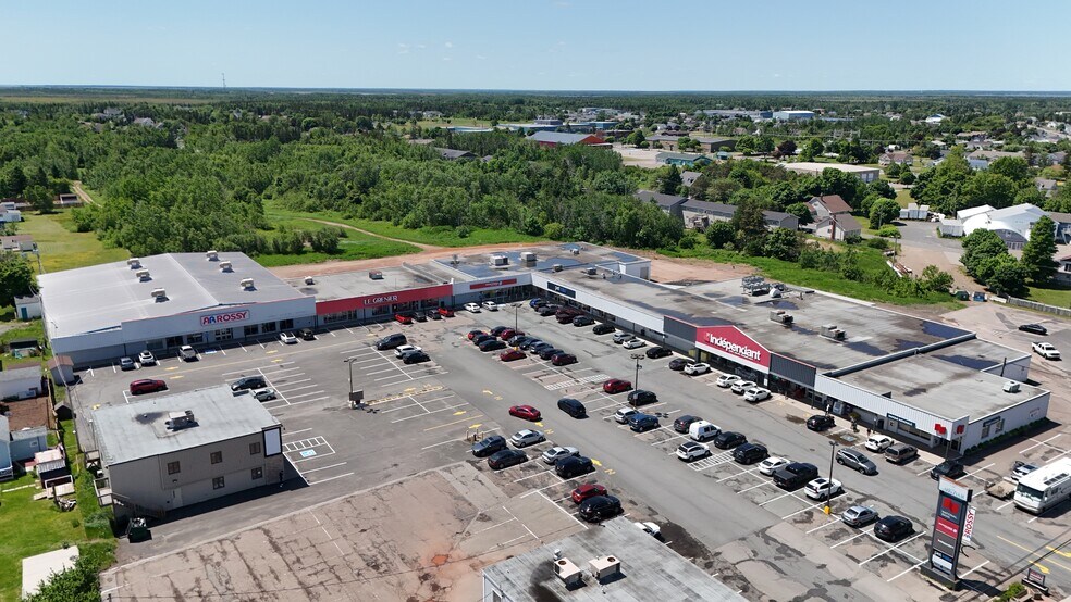 Primary Photo Of 229 Bd J. D. Gauthier, Shippagan General Retail For Lease