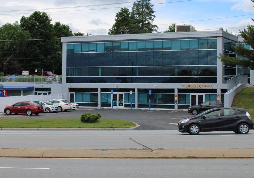 More Photos Of 453 Route 211 E, Middletown Medical For Lease