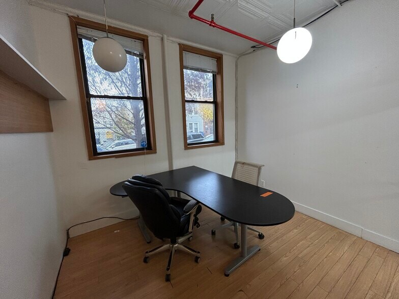 More Photos Of 122 18th St, Brooklyn Land For Lease