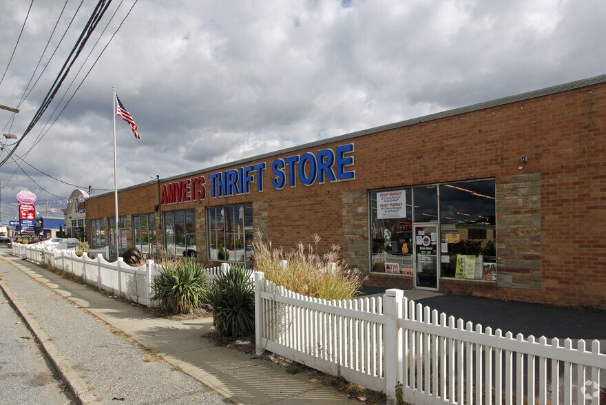 Primary Photo Of 1179-1183 Sunrise Hwy, Copiague Freestanding For Sale
