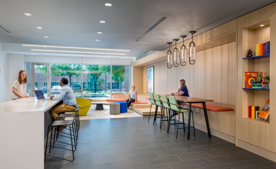 More Photos Of 8621 Robert Fulton Dr, Columbia Office For Lease