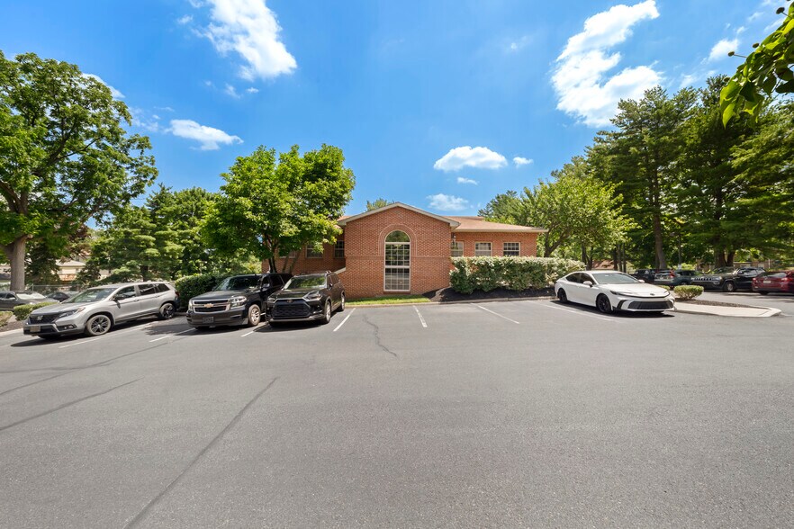 More Photos Of 607 Easton Rd, Willow Grove Medical For Lease