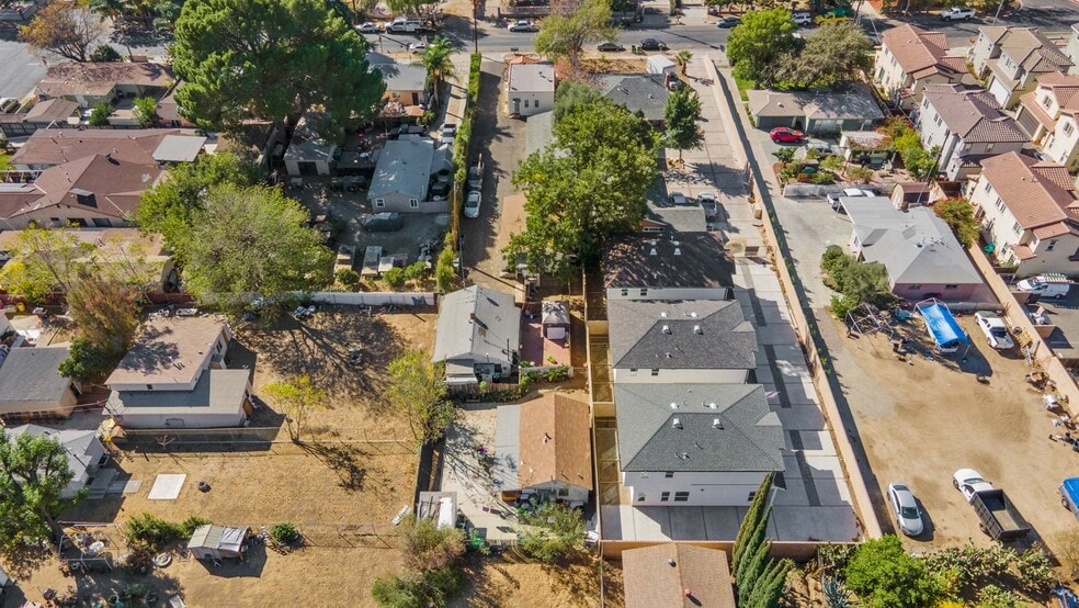 More Photos Of 12652 Bradley Ave, Sylmar Apartments For Sale