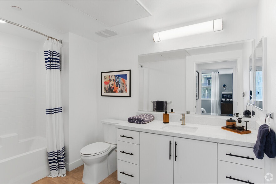 More Photos Of 10568 Gateway Promenade, El Monte Apartments For Lease