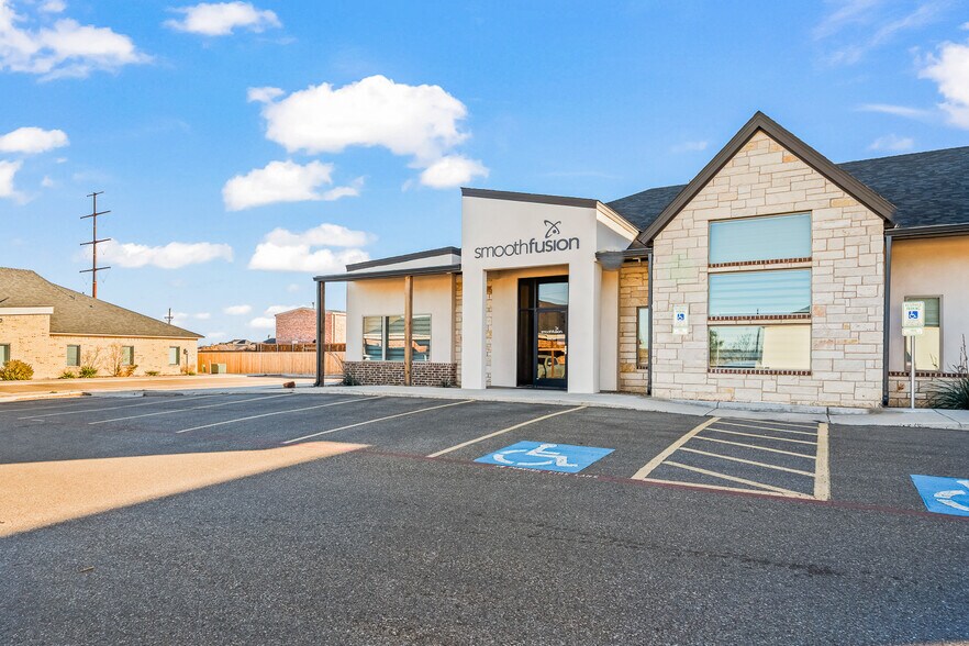 More Photos Of 6403 107th St, Lubbock Office For Lease