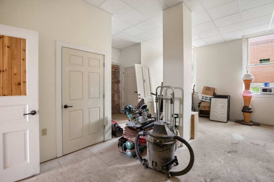More Photos Of 124 N 3rd St, Cripple Creek Office For Sale