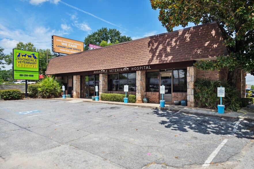 Primary Photo Of 6 N Avondale Rd, Avondale Estates General Retail For Sale