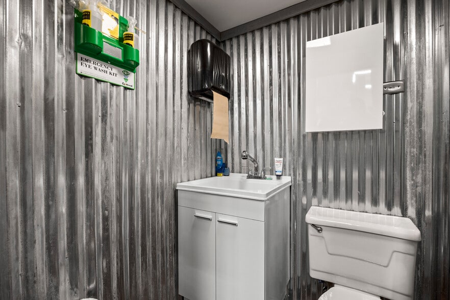 More Photos Of 1033 Cleveland Rd, Sandusky Auto Dealership For Sale