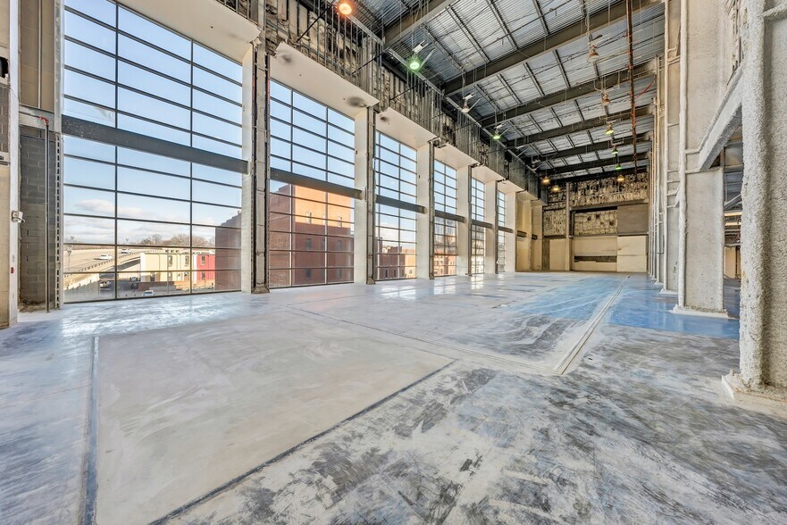 More Photos Of 120 Salem Ave SW, Roanoke Warehouse For Lease