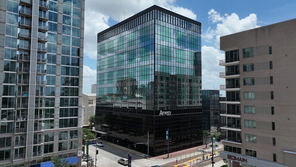 Primary Photo Of 1801 Main St, Houston Office For Lease