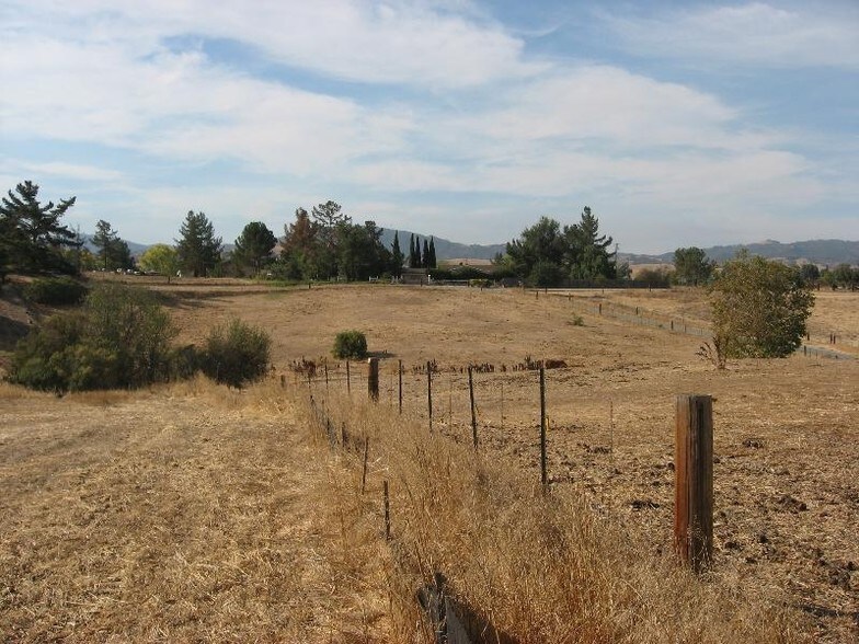 More Photos Of 3586 Airline Hwy, Hollister Land For Sale