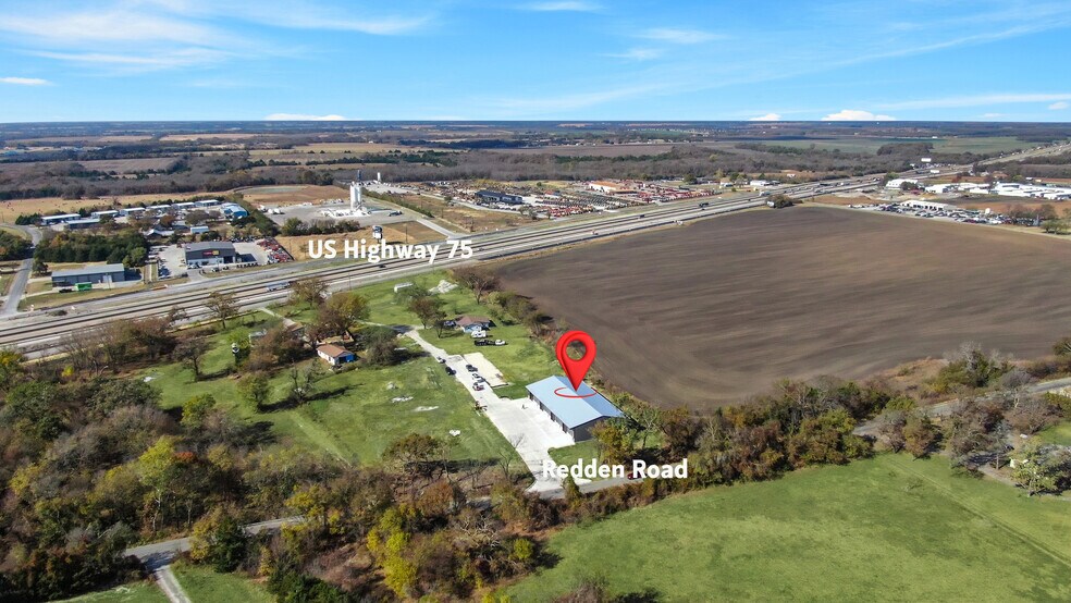 More Photos Of 14596 US Highway 75, Van Alstyne Flex For Lease