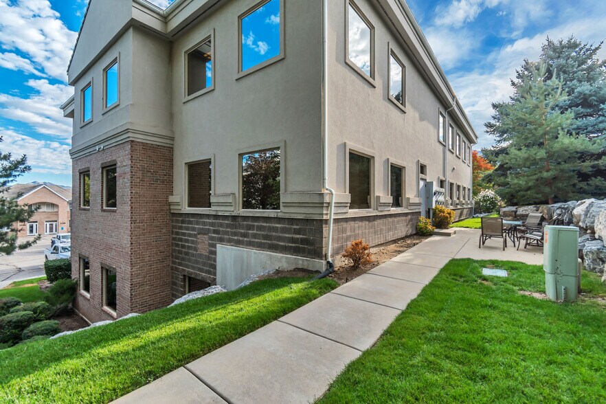 More Photos Of 7396 S Union Park Ave, Midvale Office For Sale