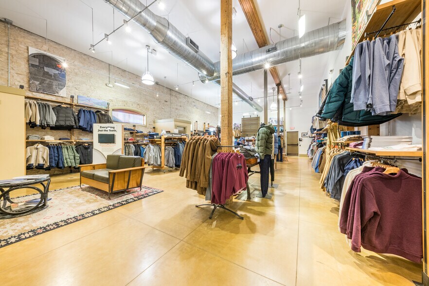 More Photos Of 316 Congress Ave, Austin Office For Lease