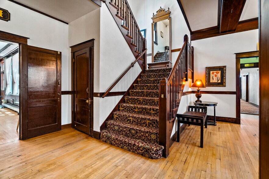 More Photos Of 500 Main St, Fairplay Hotel For Sale