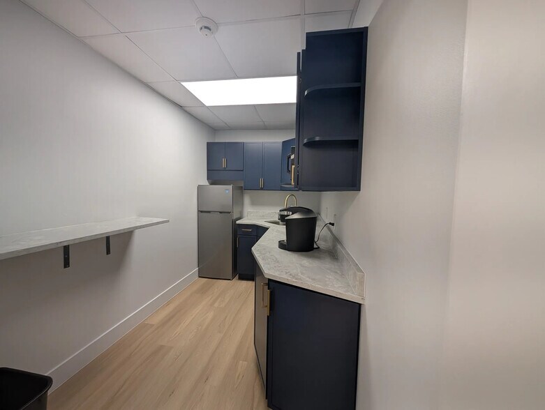 More Photos Of 655 Middle Country Rd, Saint James Freestanding For Lease