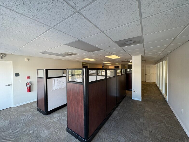 More Photos Of 505 S Orange Ave, Sarasota Apartments For Sale