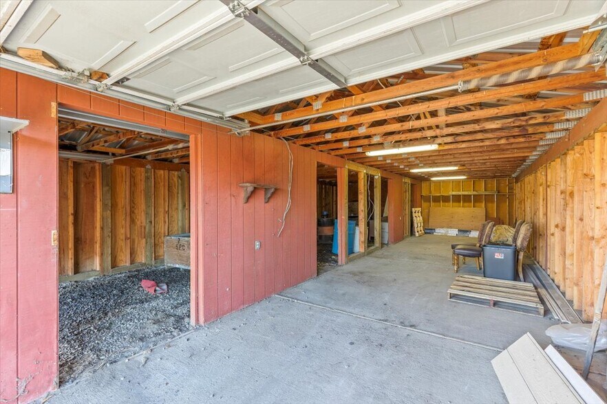 More Photos Of 10906 Hackett Rd, Yakima Industrial For Sale
