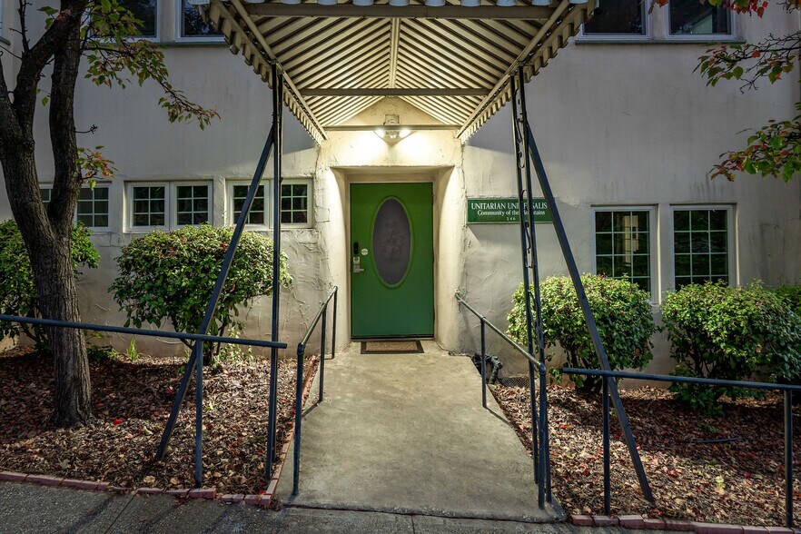 More Photos Of 246 S Church St, Grass Valley Specialty For Lease