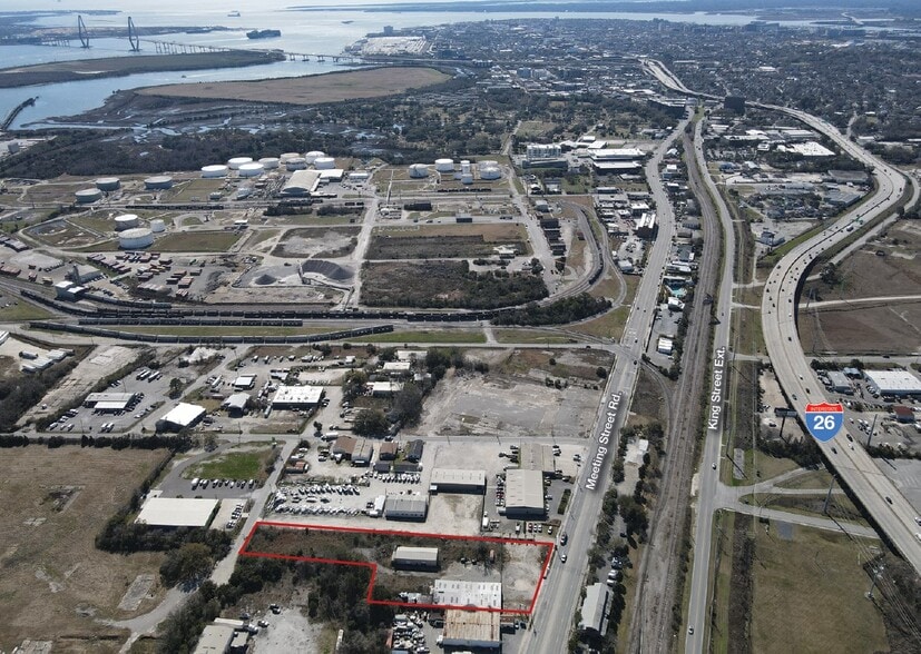 More Photos Of 1822 Meeting Street Rd, North Charleston Service For Sale