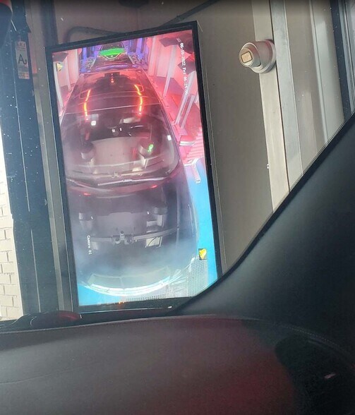 More Photos Of 1210 E Irving Park Rd, Streamwood Carwash For Sale