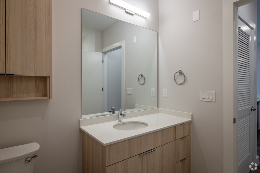 More Photos Of 81 Monroe St, Rahway Apartments For Lease