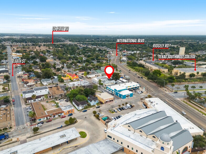 More Photos Of 828 E 15th St, Brownsville Office For Sale