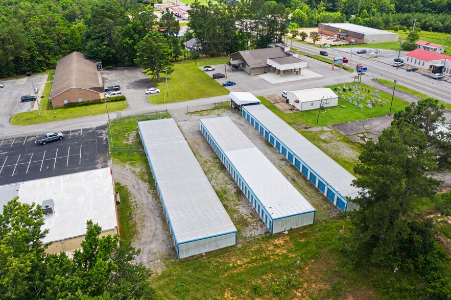 More Photos Of 105 Progress Center Plz, Centerville Self Storage For Sale