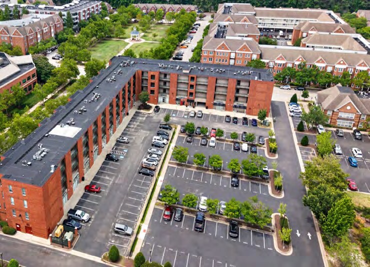 More Photos Of 1060-1090 Loftis Blvd, Newport News Office Residential For Lease