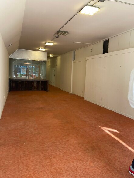 More Photos Of 736 14th St, San Francisco Apartments For Sale