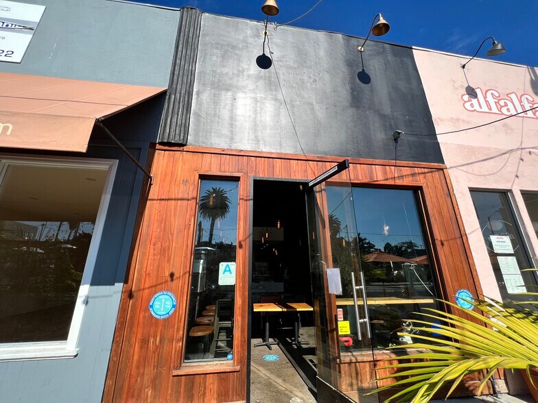 More Photos Of 2301-2309 Main St, Santa Monica Storefront Retail Office For Lease