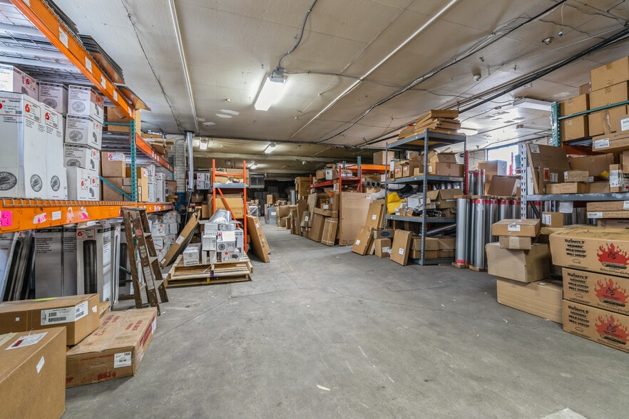 More Photos Of 318 E Main St, Patchogue Freestanding For Sale