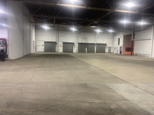 More Photos Of 1601 Hunter Ave, Niles Warehouse For Lease