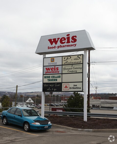 More Photos Of 100 Rano Blvd, Vestal Township Restaurant For Lease