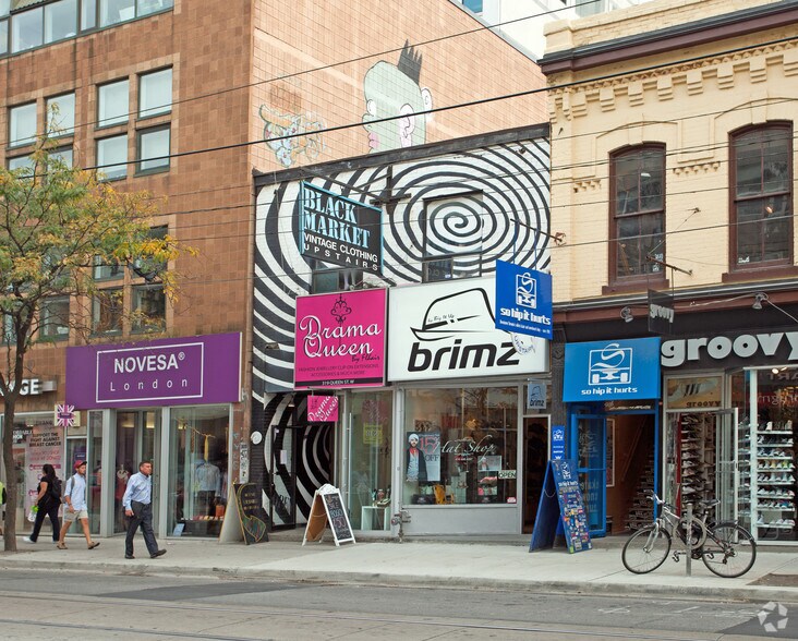 Primary Photo Of 319 Queen St W, Toronto Storefront For Lease