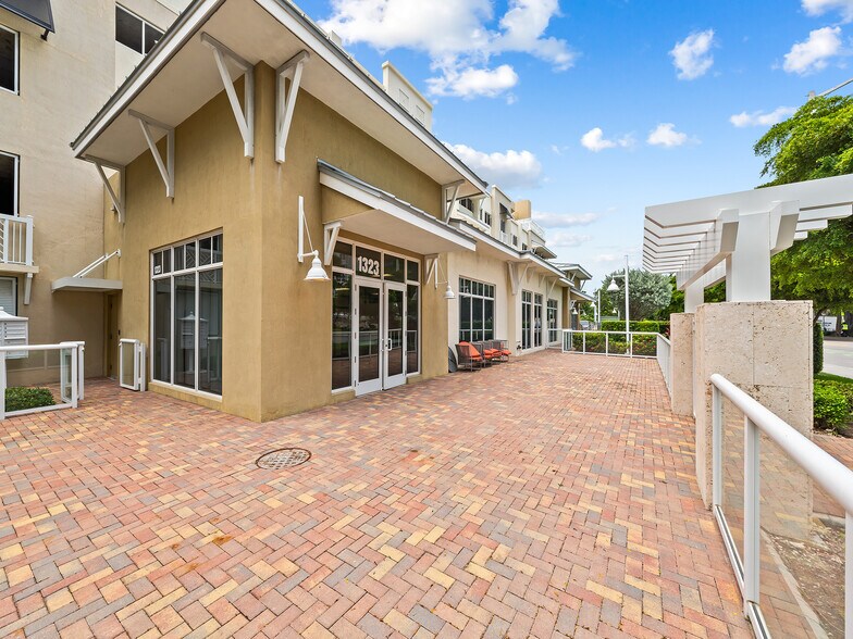 More Photos Of 1333 S Ocean Blvd, Pompano Beach Apartments For Lease