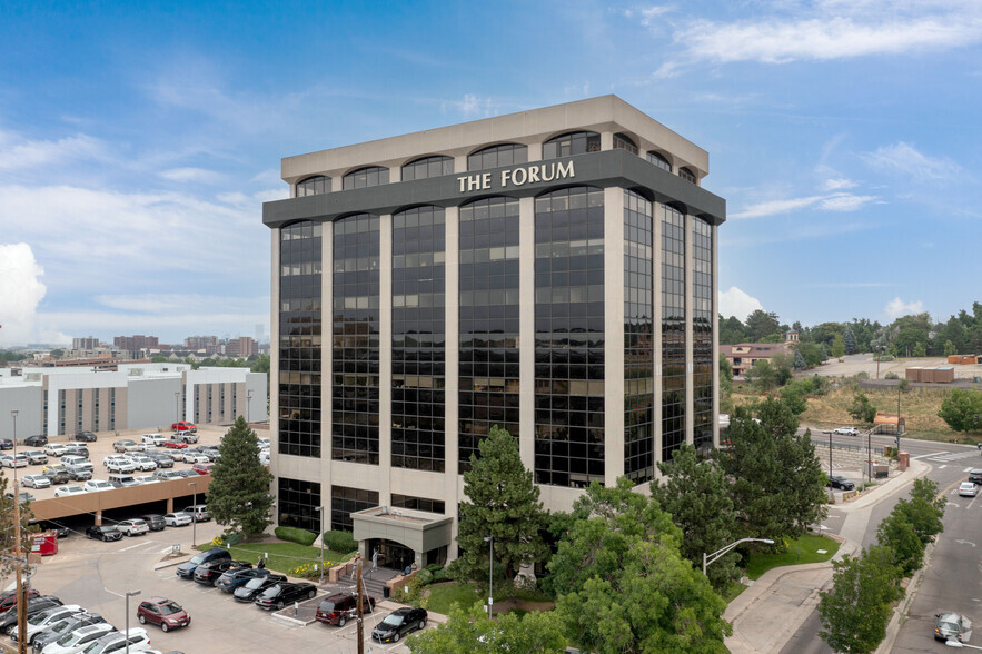 Primary Photo Of 425 S Cherry St, Glendale Office For Lease