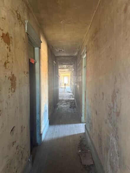 More Photos Of 115 S Grand Ave, Pueblo Industrial For Sale