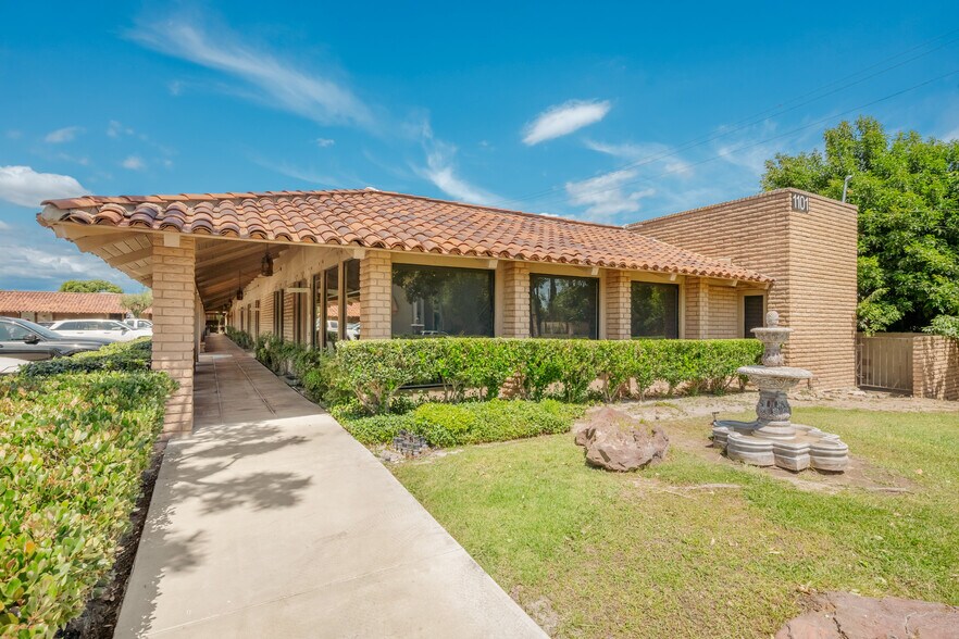 More Photos Of 13362 Newport Ave, Tustin Unknown For Lease