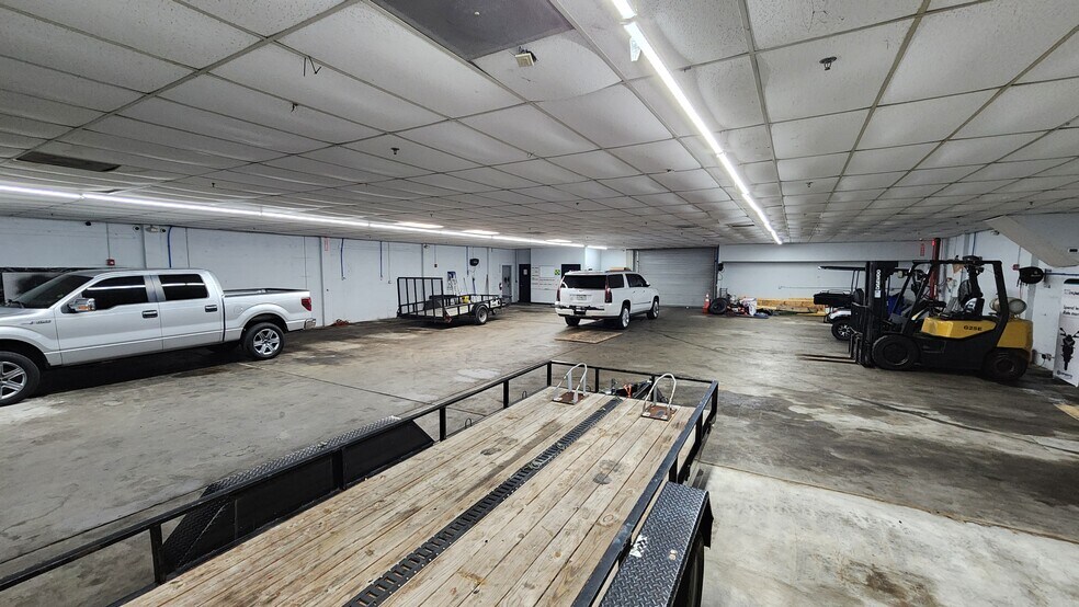 More Photos Of 1100 S French Ave, Sanford Freestanding For Lease