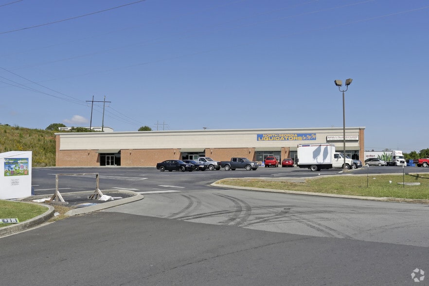 More Photos Of 150 Pearl Dr, LaFayette Restaurant For Lease