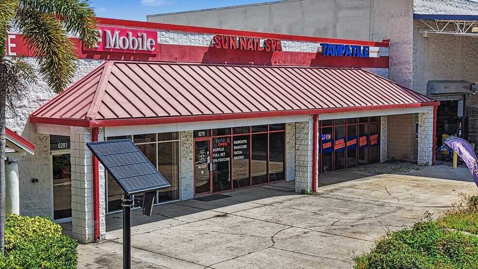 More Photos Of 6295 Waters Ave, Tampa Unknown For Lease