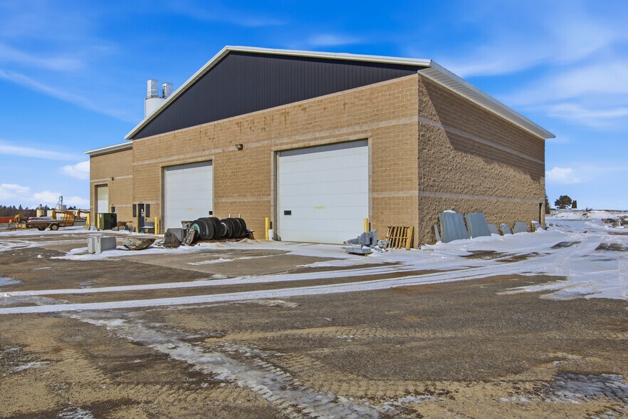 More Photos Of 1200 Mount View Ln, Athens Warehouse For Sale